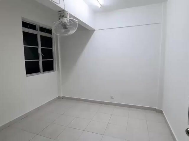 Video Image 1