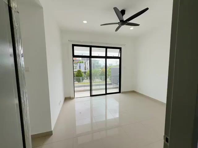 Video Image 1