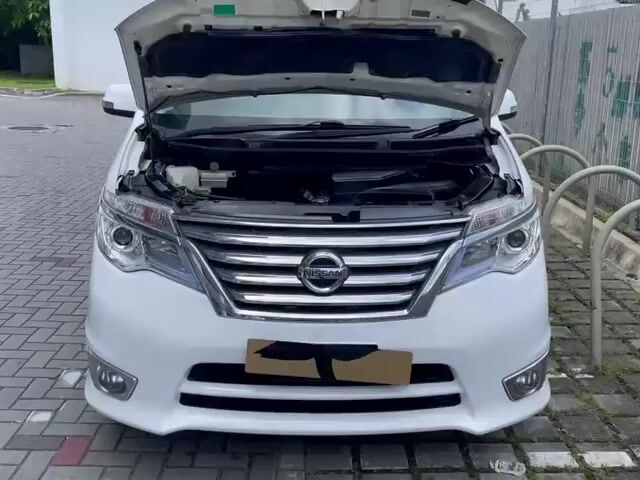 Nissan SERENA 2.0 S-HYBRID H/STAR Premium 2 P/door - 1