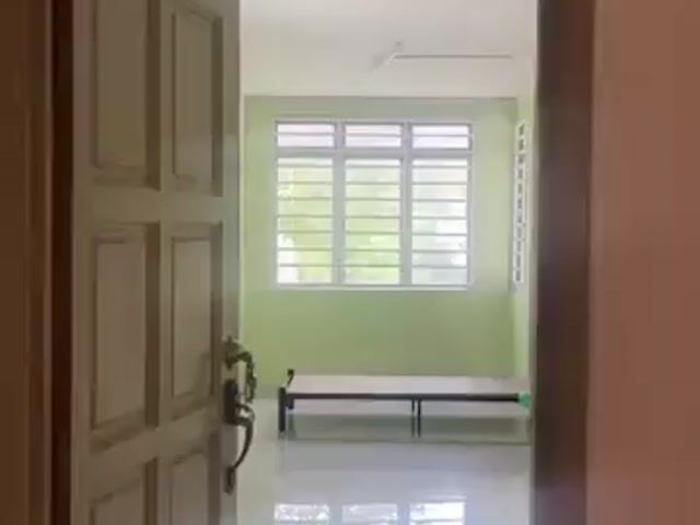 Video Image 1