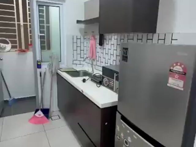 Video Image 1
