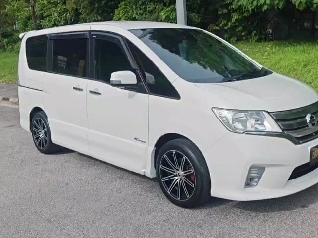 2013 (REG 2014) Nissan SERENA 2.0 S-HYBRID H/STAR - 1