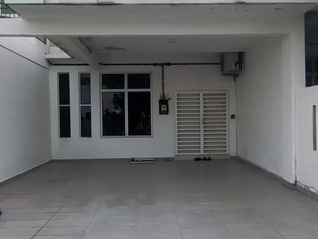 Video Image 1