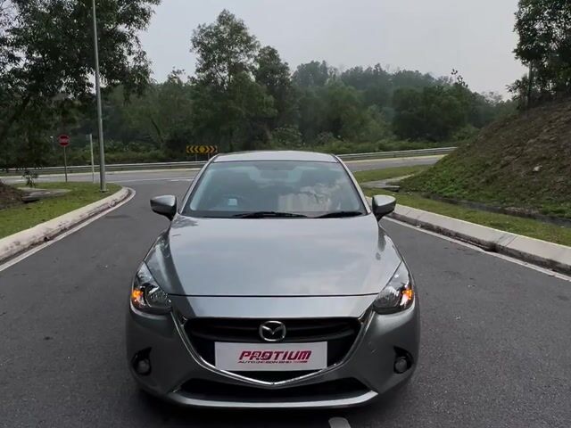 2017 Mazda 2 SKYACTIV 1.5 (A) WelcomeFullLoanBuyer - 1