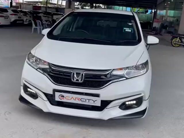 2017 Honda JAZZ 1.5 HYBRID - FULL HONDA SRV RECORD - 1