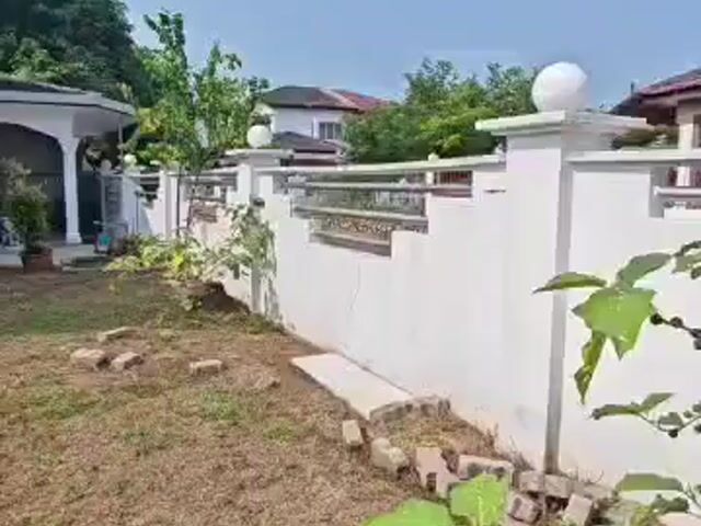 Video Image 1