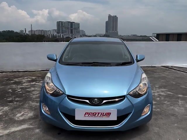 2014Hyundai ELANTRA GLS 1.6(A)B/ListBolehLoanKedai - 1