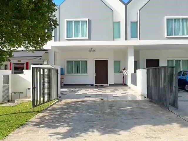 Video Image 1