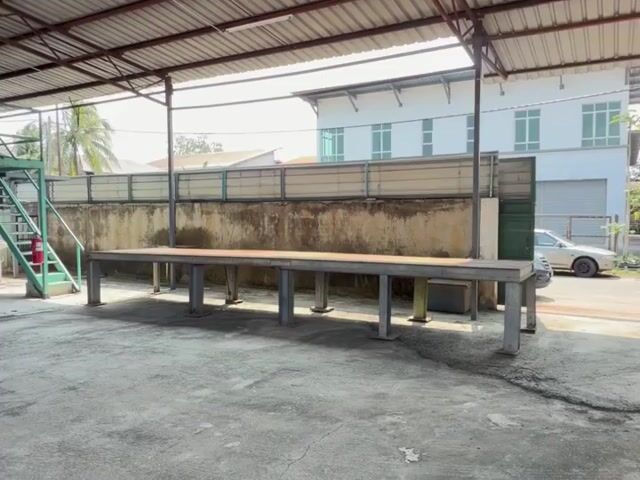 Video Image 1