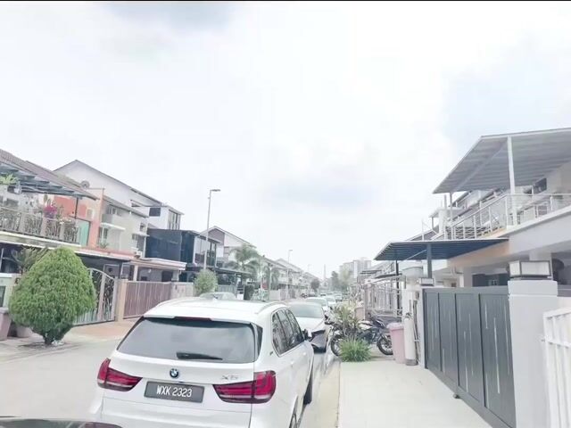 Video Image 1