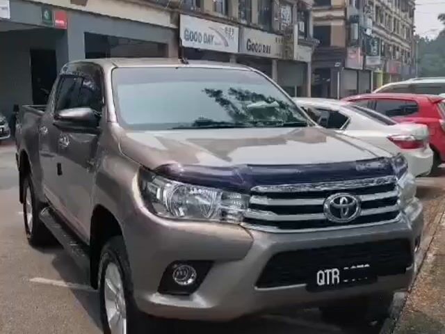 2018 Toyota HILUX 2.4 G STD VNT 2GD-FTV (M) - 1