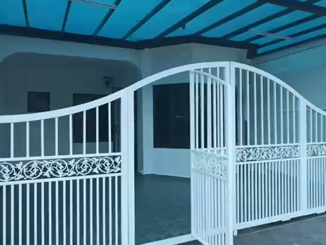Video Image 1