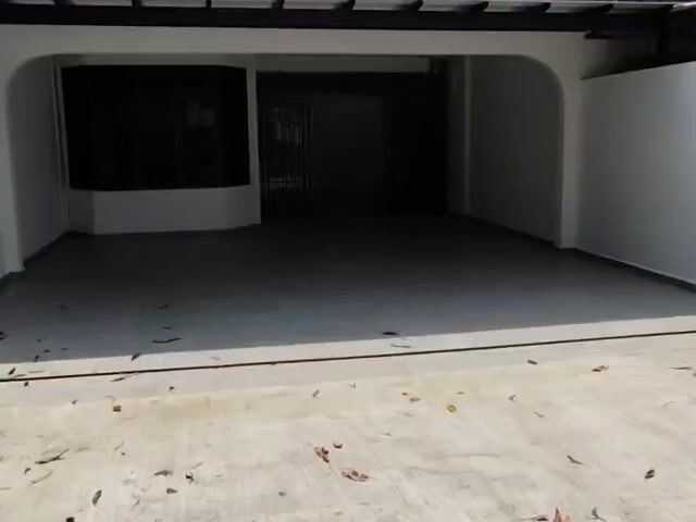 Video Image 1