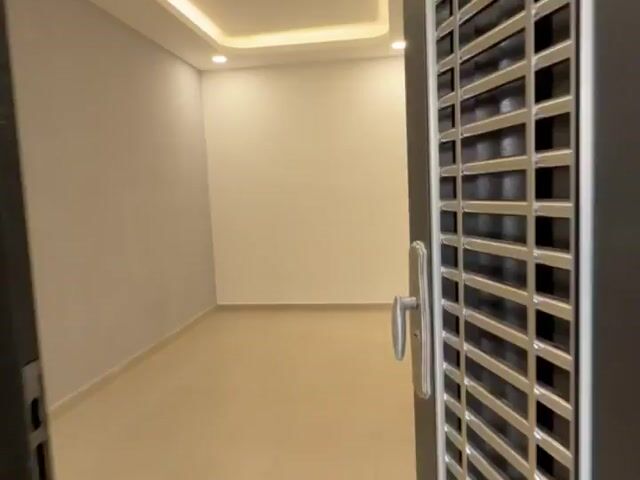 Video Image 1