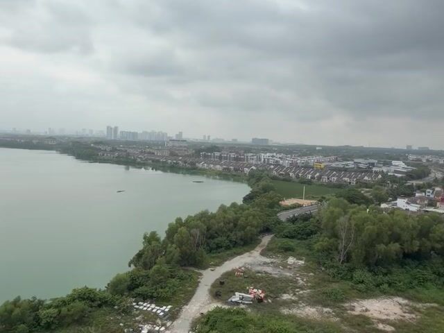Video Image 1