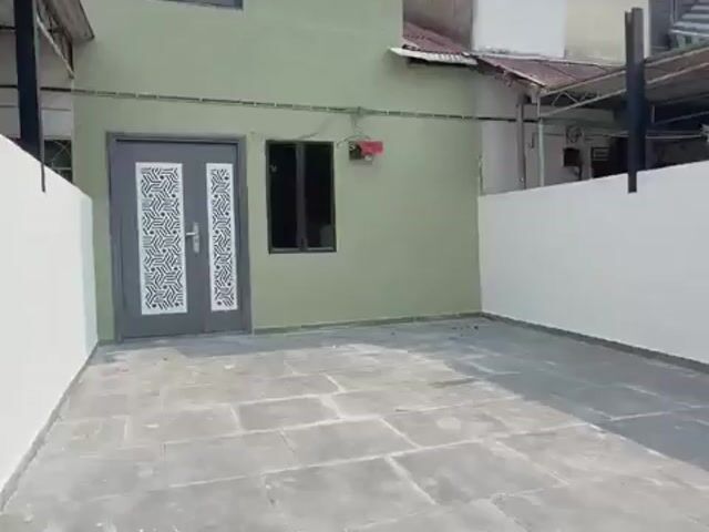 Video Image 1