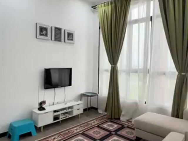 Video Image 1