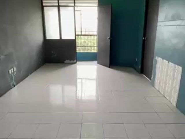 Video Image 1