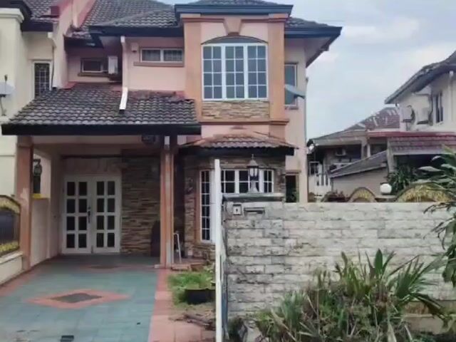 Video Image 1