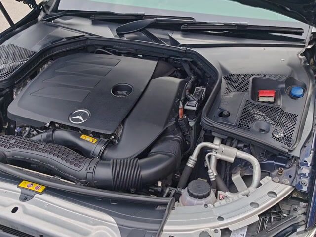 2019 Mercedes Benz C200 1.5 AVANTGARDE FACELIFT - 1