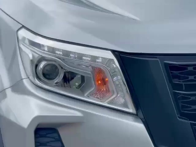 2018 Nissan NAVARA 2.5 VL (A) CAR KING CONDITION - 1
