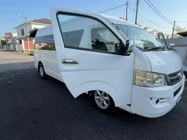 2016 Cam PLACER-X 3.0 A6 18 Seater Black Interior - 1