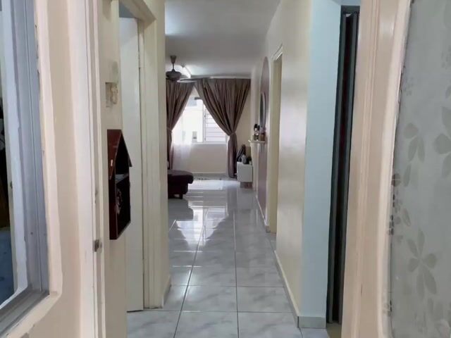 Video Image 1