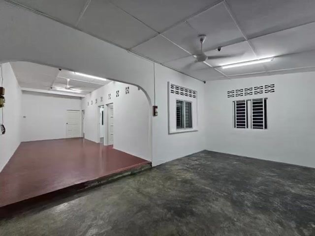 Video Image 1
