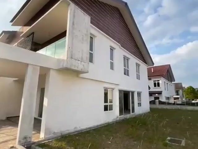 Video Image 1