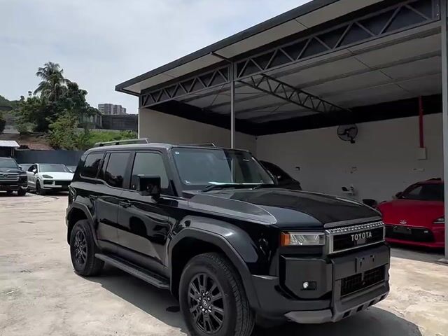 2025 Toyota LANDCRUISER 2.7 250 VX 5A BLACK INTERI - 1