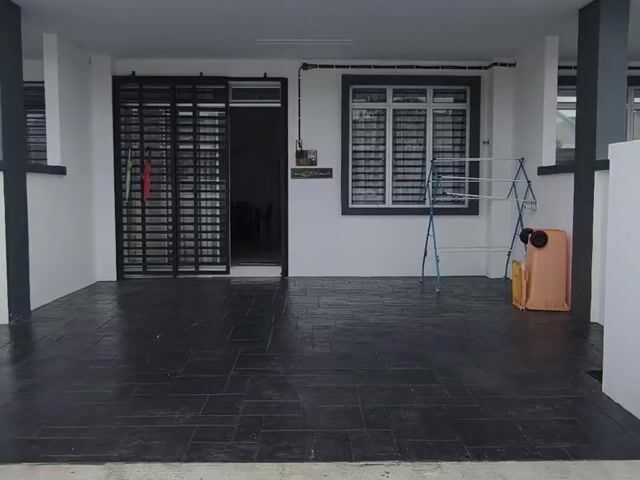 Video Image 1