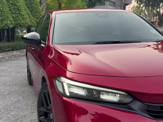 2022 Honda CIVIC 1.5 RS Low Millage Like New - 1