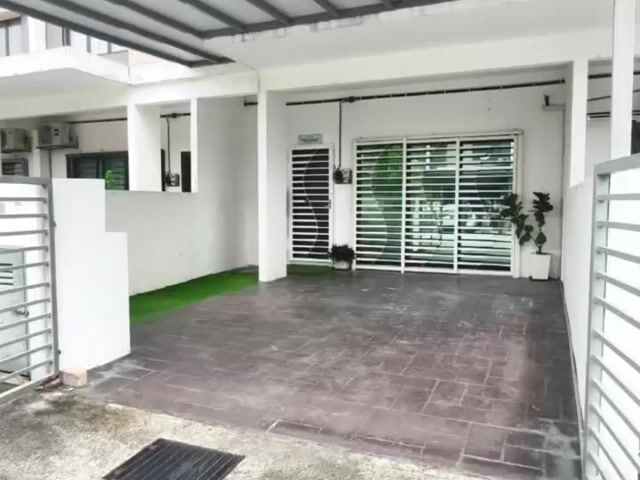 Video Image 1