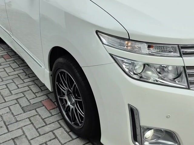 Nissan ELGRAND 3.5 HIGHWAY STAR (A) SUNROOF P/DOOR - 1