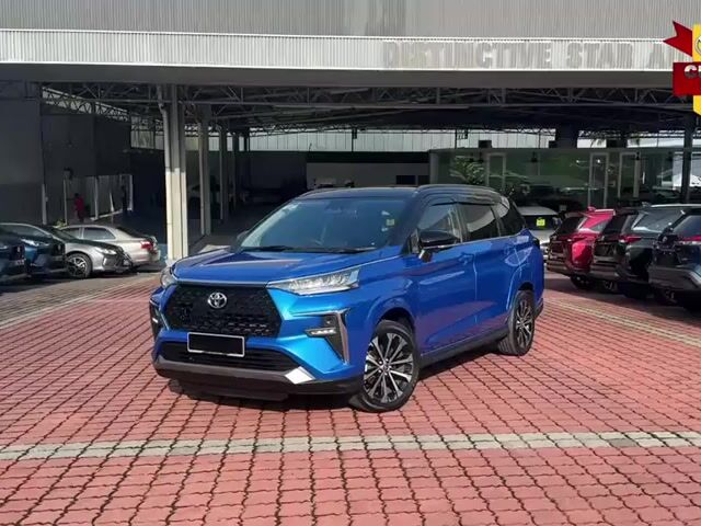 2022 Toyota VELOZ 1.5 + 1 YEAR WARRANTY + SERVICE - 1