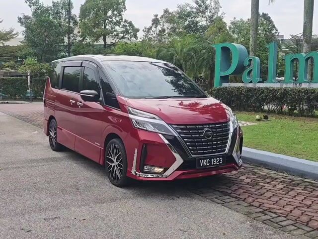 19000km 2024 Nissan SERENA 2.0 J IMPUL HIGHWAY - 1