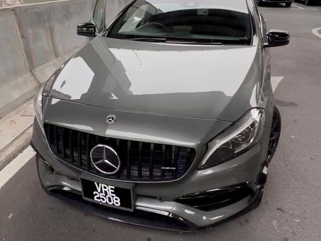 2018 Mercedes Benz A180 1.6 AMG TURBO CONVERT  A45 - 1
