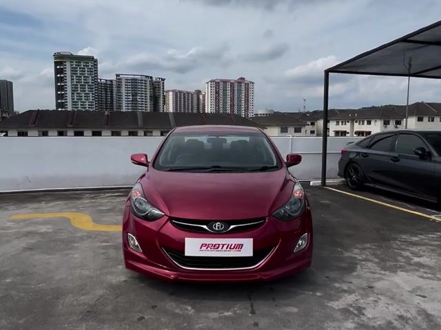 2013HyundaiElantra GLS 1.6 (A)B/ListBolehLoanKedai - 1
