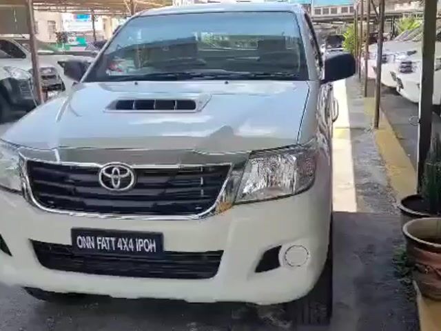 2014 Toyota HILUX 2.5 VNT SINGLE CAB STEEL FLOOR - 1