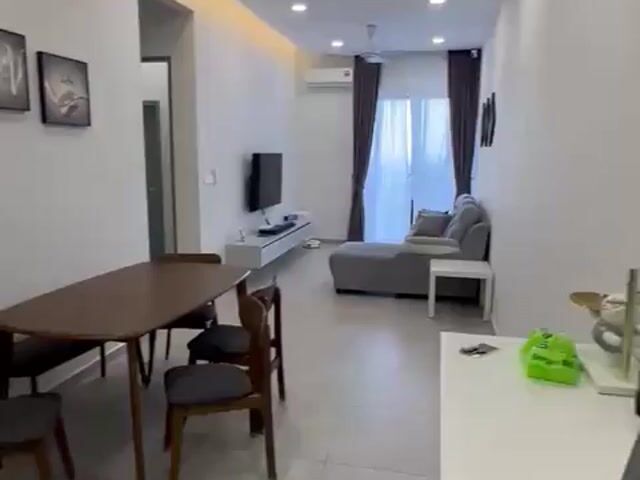 Video Image 1