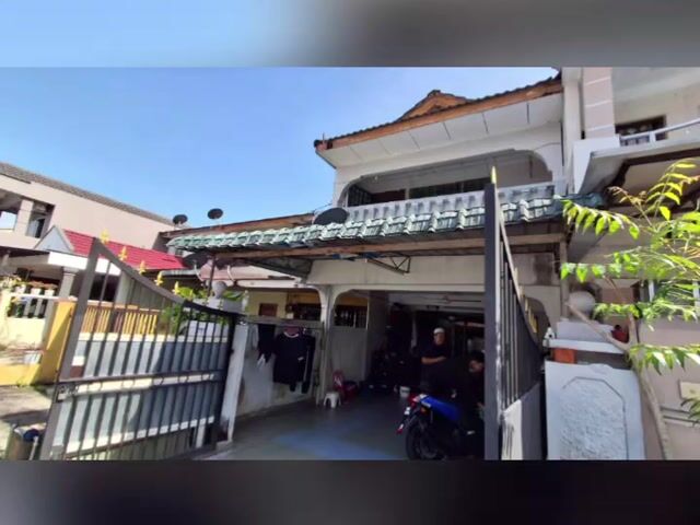 Video Image 1
