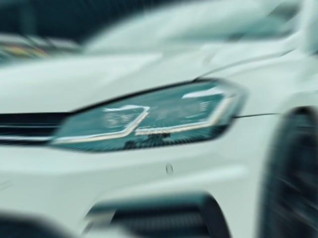 2019 Volkswagen GOLF 1.4 TSI R-LINE (A) - 1