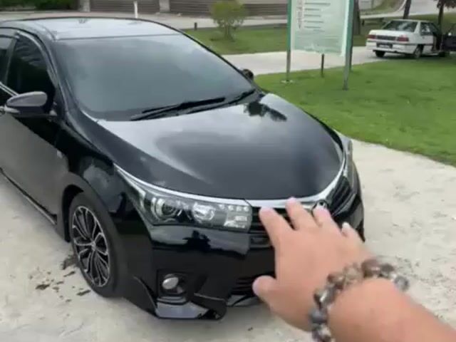 2016 Toyota COROLLA ALTIS 2.0 V (SAFETY PACKAGE) - 1
