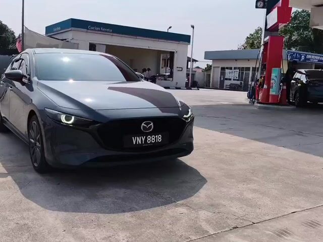 2025 Mazda 3 2.0 LIFTBACK 8K KM F/S UNDER WARRANTY - 1