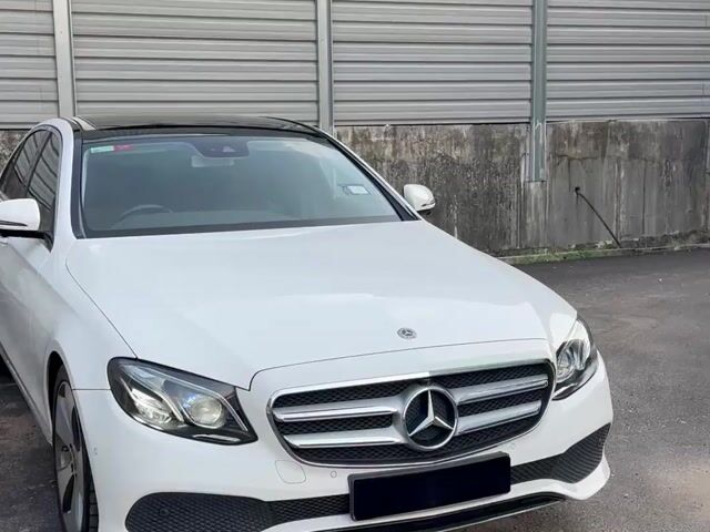 2018 MERCEDES BENZ W213 2.0 AVG ✅ 39k KM Mileage ✅ - 1