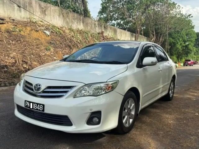 2011 Toyota COROLLA ALTIS 1.6 1-2 WARRANTY 1 OWNER - 1