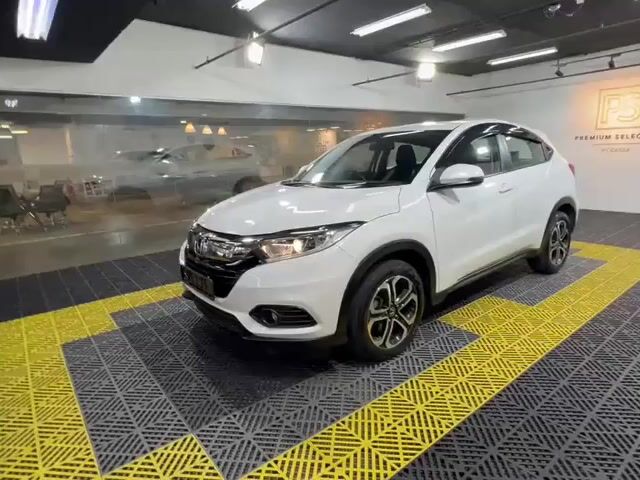 2019 Honda HR-V 1.8 E FACELIFT SUV 97K F/S HONDA - 1