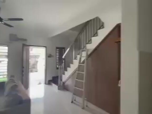 Video Image 1
