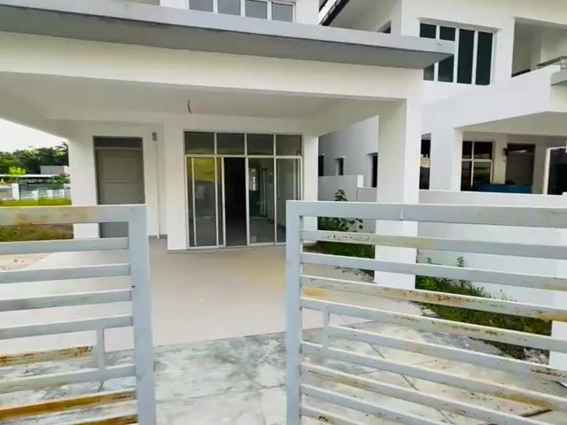 Video Image 1