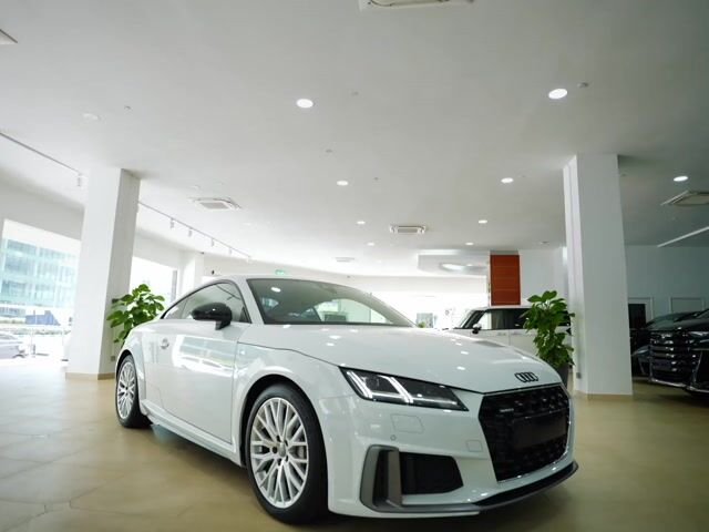 2021 Audi TT Coupe 45 TFSI Quottro S Line - 1